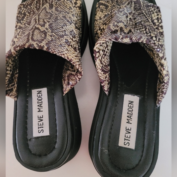 Steve Madden Y2K Vintage 90s Snake Print Wedge Platform Slides Size 9.5 - Picture 8 of 14